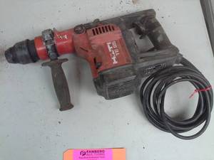 lot 567 image: Hilti Hammer Drill TE-55
