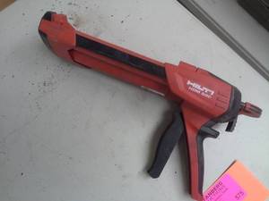 lot 575 image: Hilti Manual Anchor Adhesive Dispenser HDM 500