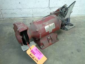 lot 593 image: Milwaukee Dual Head Bench Grinder