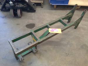 lot 603 image: Greenlee Pipe Adapter Sheave 649
