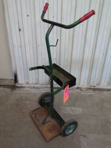 lot 615 image: Torch 2-wheel Cart