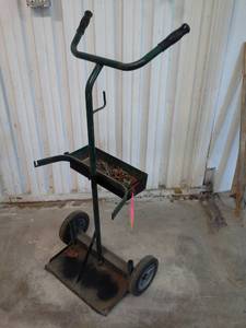 lot 618 image: Torch 2-wheel Cart