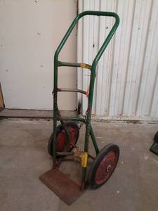 lot 622 image: Torch 2-wheel Cart
