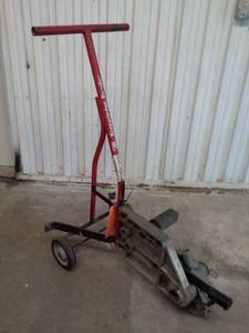 lot 627 image: Enerpac GB Sidewinder Bender 90 Degree Stub-Up and Kick Bender