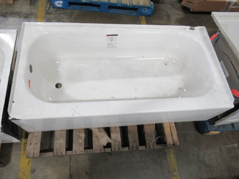lot 485 image: Briggs LH Drain, Made from Single Steel Sheet in White 60 X 30 X 15 Tall - Enamel Chips in LH Front Corner - See Photos.