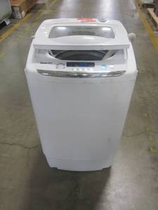 lot 48 image: Magic Chef Compact 0.9 cu ft. Portable Top Load Washer in White MCSTCW09W1