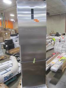 lot 132 image: Summit 24 in. W 12.8 cu. ft. Bottom Freezer Refrigerator in Stainless Steel, Counter Depth FFBF181ES