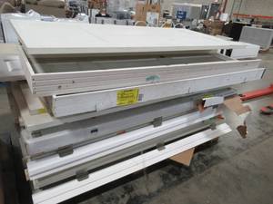 lot 333 image: MIXED PALLET OF MISCELLANEOUS DOOR SLABS