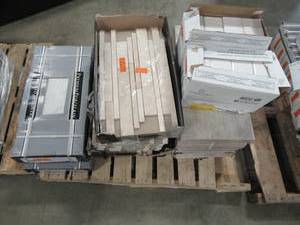 lot 339 image: MIXED PALLET OF MISCELLANEOUS TILE