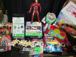 Open Boxes- Toys, & Crafts- Buzz Lightyear (Works), Gigaball, See Photos