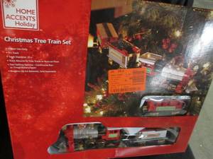 Christmas Tree Train Set (Open Box) See Photos Pallet