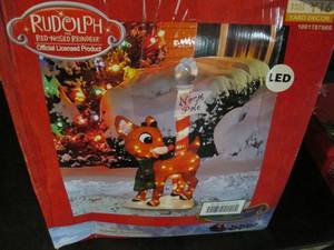 32 LED Rudolph Untested Pallet