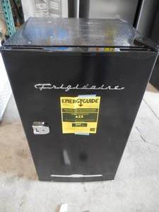 lot 93 image: Frigidaire 3.2 Cu Ft Retro Mini Fridge With Side Bottle Opener, Black