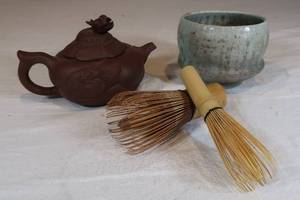 lot 20 image: Miscellaneous Tea Ceremony Accessories Terra Cotta Teapot