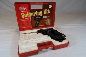 lot 26 image: Weller Soldering Kit with Case