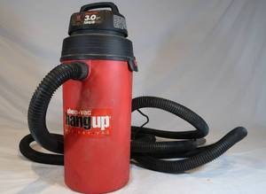 lot 41 image: Shop Vac Hang Up Wet Dry Vac
