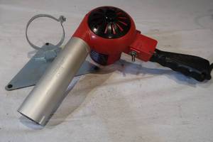 lot 51 image: Eddy Heat Gun with Wall Mount