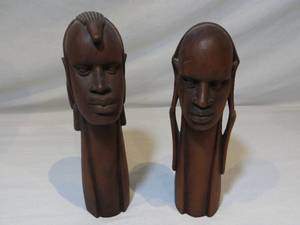 lot 77 image: Pair of African Busts