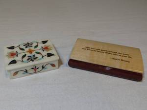 lot 86 image: 2 Trinket Boxes