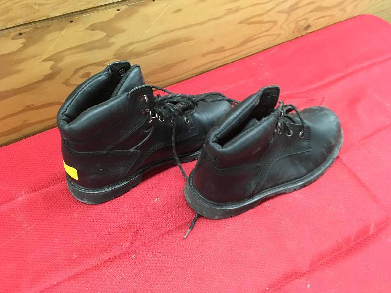 Rugged Cutback Mens Size 11W Boots