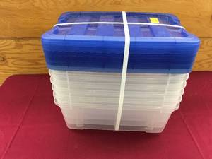 12.9 Qt 6 Pack Buckle Up Storage Set, Retail $16.99
