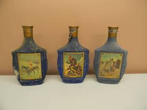 lot 34 image: 3 - VINTAGE JIM BEAM, BEAMS CHOICE LIQUOR DECANTERS - SEE PICTURES