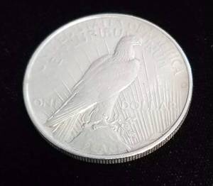 1922 PEACE SILVER DOLLAR