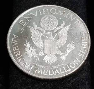 1992 AMERICAN INDIAN 1 TROY OZ .999 FINE SILVER