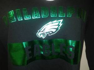lot 34 image: PHILADELPHIA EAGLES Womens long sleeve fashion - Small