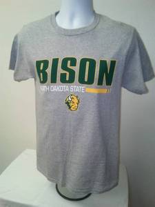 lot 39 image: NDSU   BISON  Mens T - shirt Small