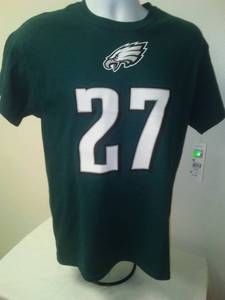 lot 43 image: PHILADELPHIA  EAGLES  Mens Medium T - shirt.