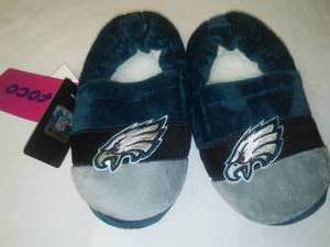 lot 45 image: PHILADELPHIA  EAGLES Kids  slippers Medium