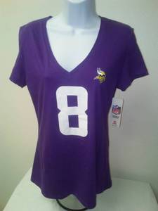 lot 62 image: MN Vikings Kirk Cousins, Womens T - shirt Medium