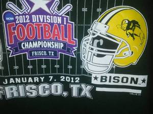 lot 93 image: NDSU  BISON 2012 Playoff T - shirt, Mens XL.