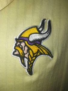 lot 97 image: Minnesota VIKINGS Greg Norman Golf, Polo, Shirt stitched emblem.