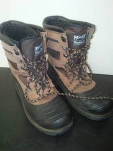 lot 56 image: Ranger winter boots Mens size 13 Thermolite Like NEW