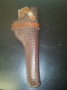 lot 74 image: Leather Holster - HSK, Eubanks  89 6 model