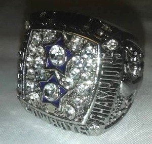 lot 134 image: DALLAS COWBOYS ROGER STAUBACH, SUPER BOWL RING. 1977