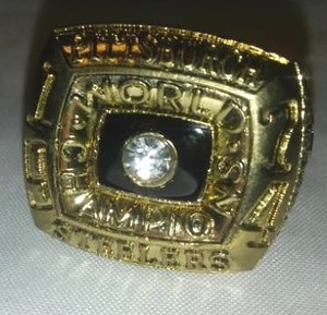 lot 152 image: PITTSBURGH  STEELERS SUPER BOWL RING - #9