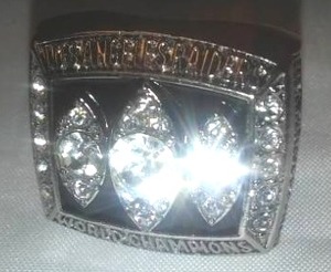 lot 158 image: LOS ANGELES RAIDERS, MARCUS ALLEN, SUPER BOWL RING