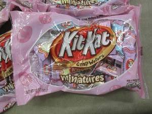 4- 10 oz Bags Kit Kats Minis ...
