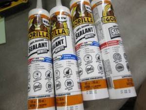4- Gorilla White Sealant 10 oz Reta...