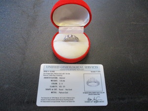 lot 1 image: Absolutely Gorgeous Vintage Style, Platnium Gold with 1.40 CTTW Diamond Ladies- Estimated Replacement Value -$25,599
