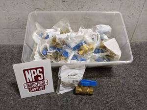 lot 186 image: Lot of 26 NEW Legend 38 NPT Gas Ball Valves (Loc. S40)