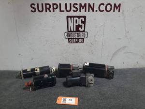lot 10 image: Lot of 5 Electric Servo and DC Motors (Loc. S37)