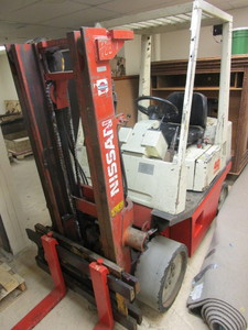 NISSAN FORKLIFT
