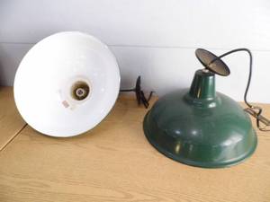 lot 78 image: Lot of 2 Green Metal Lights