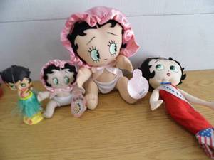 lot 118 image: Betty Boop Collectibles