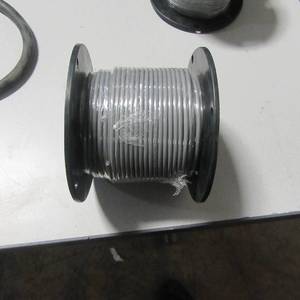 lot 11 image: SpeakerMicrophone Cable New 200FT