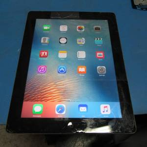 lot 19 image: Apple Ipad Factory Reset Tested Working